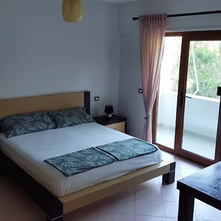 Family 100 Square Metres Apartman *