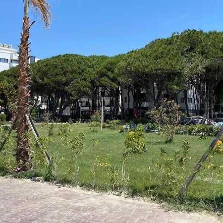 Family 100 Square Metres Apartman