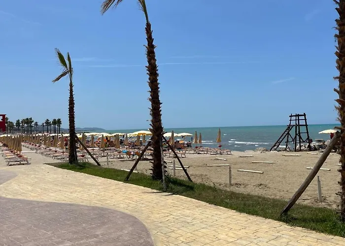 Family 100 Square Metres شقة غوليم